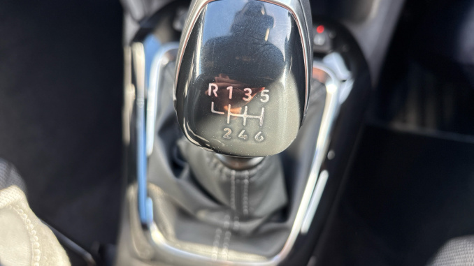 Vauxhall Corsa 1.2 Turbo Yes 5dr [Winter Pack] Petrol Hatchback - Image 25